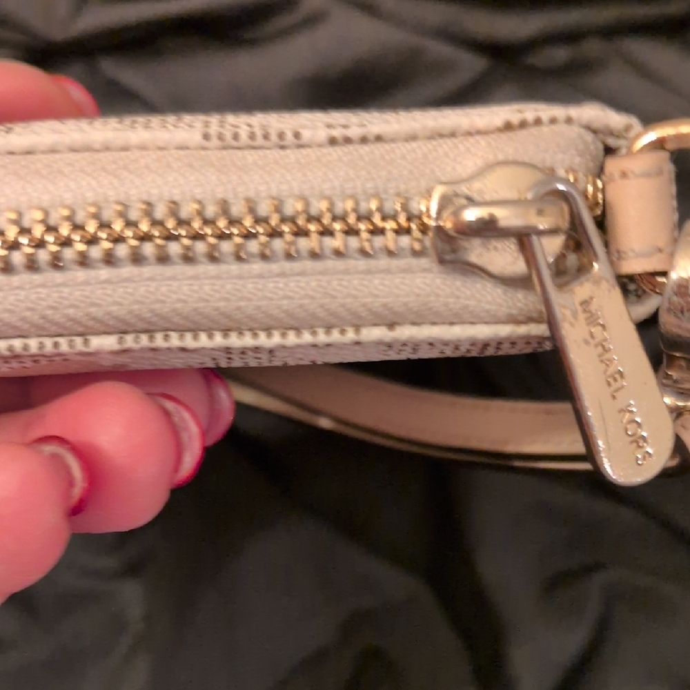 Michael Kors Beige Logo Wristlet - Picture 13 of 14